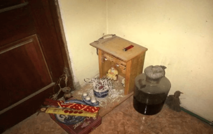 Đồ phong thủy, tượng thờ, bàn thờ quá cũ