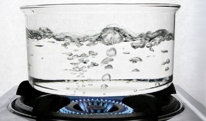 Cúng thần linh, thần tài, thổ địa